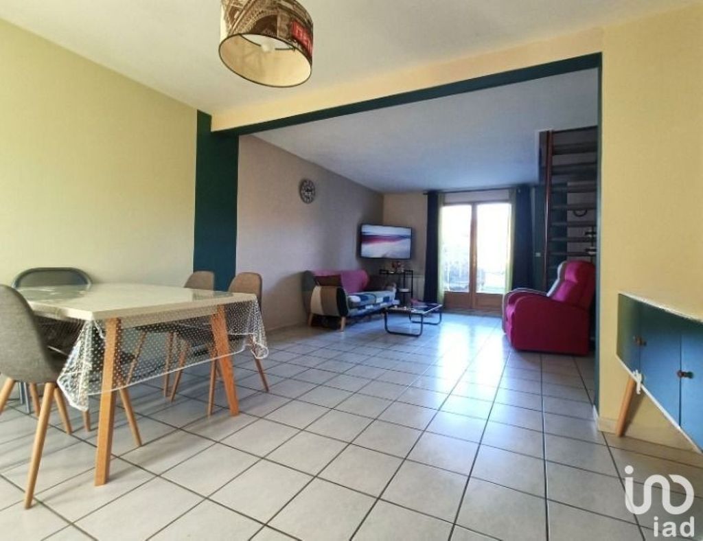 Achat maison à vendre 3 chambres 77 m² - Leuville-sur-Orge