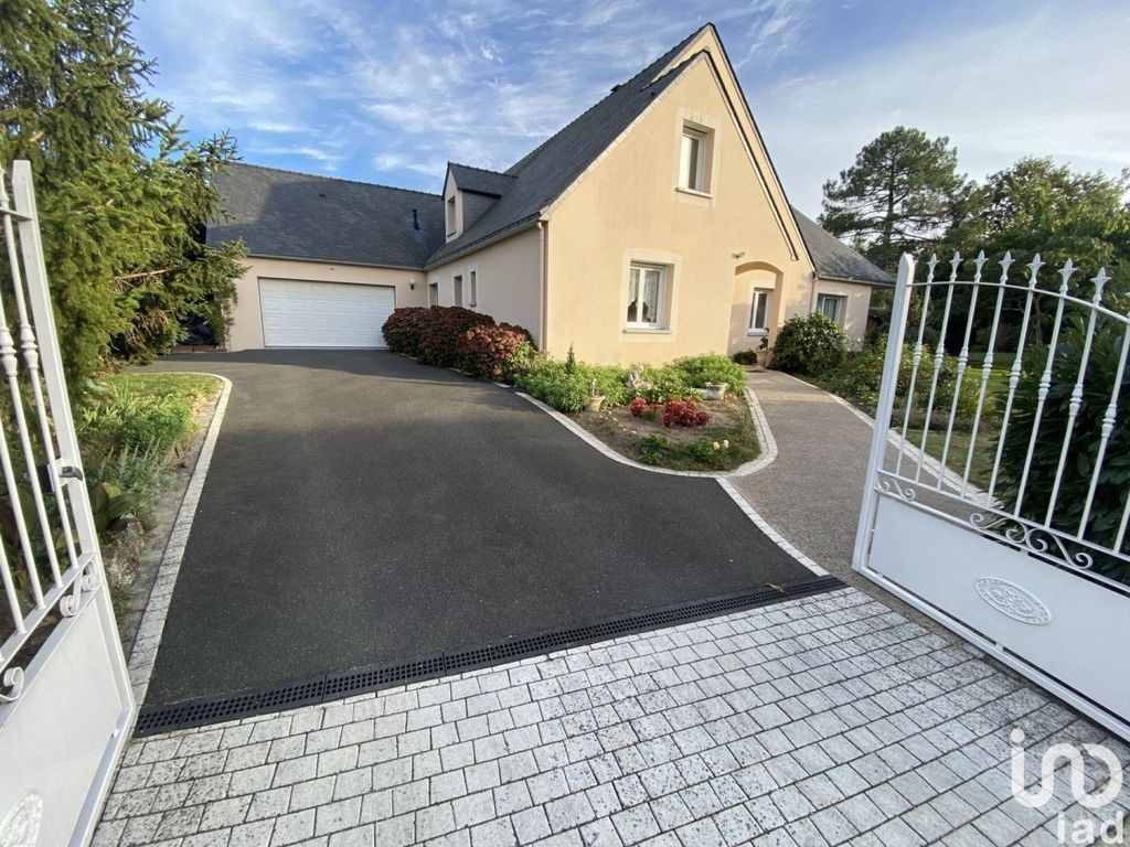 Achat maison à vendre 6 chambres 260 m² - La Chapelle-sur-Erdre