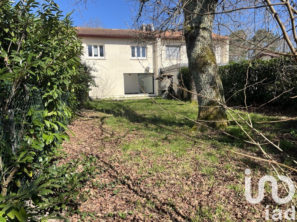 Achat maison à vendre 3 chambres 85 m² - Gujan-Mestras