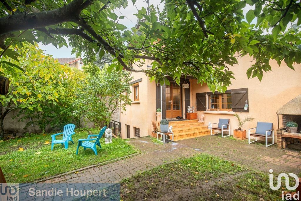 Achat maison à vendre 2 chambres 74 m² - Vigneux-sur-Seine