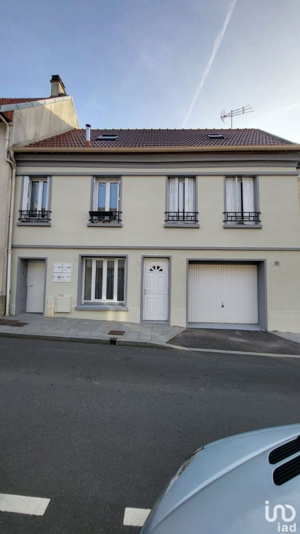 Achat appartement à vendre 9 pièces 189 m² - Moisselles