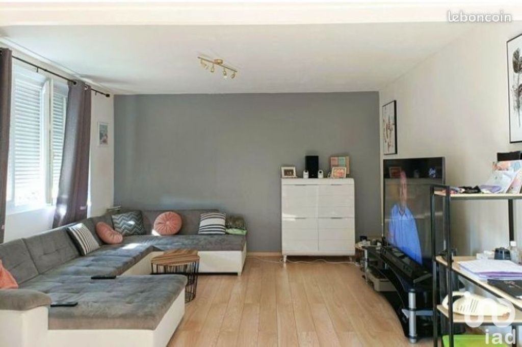 Achat appartement à vendre 4 pièces 99 m² - Roussillon