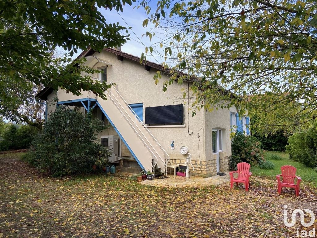 Achat maison à vendre 4 chambres 140 m² - Sarlat-la-Canéda