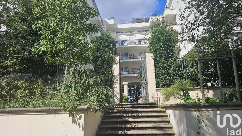Achat appartement à vendre 2 pièces 45 m² - Neuilly-Plaisance