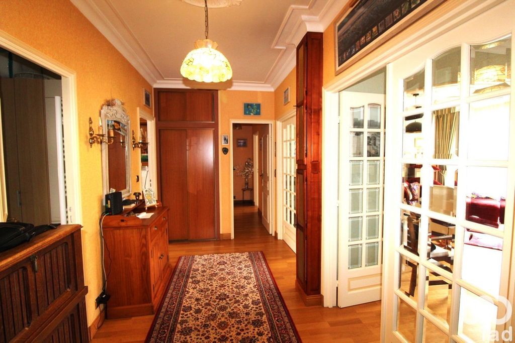 Achat appartement à vendre 5 pièces 107 m² - Épernay