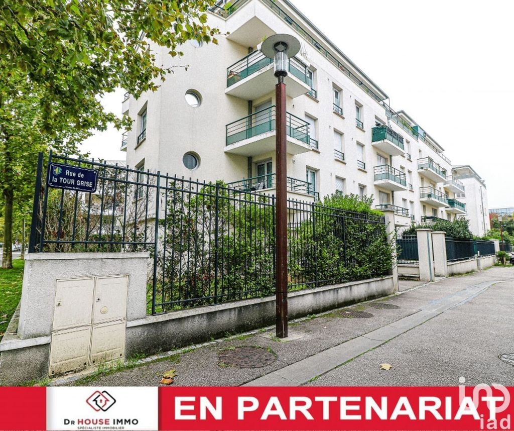Achat appartement à vendre 3 pièces 54 m² - Mantes-la-Jolie