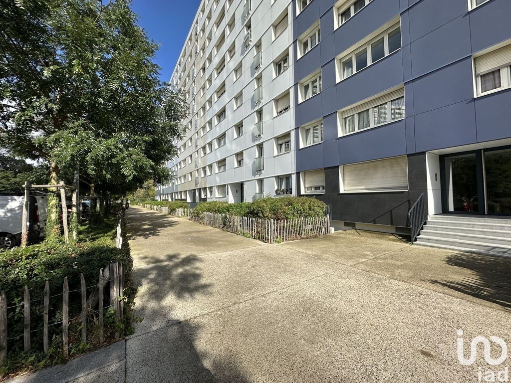 Achat appartement à vendre 4 pièces 78 m² - Colombes
