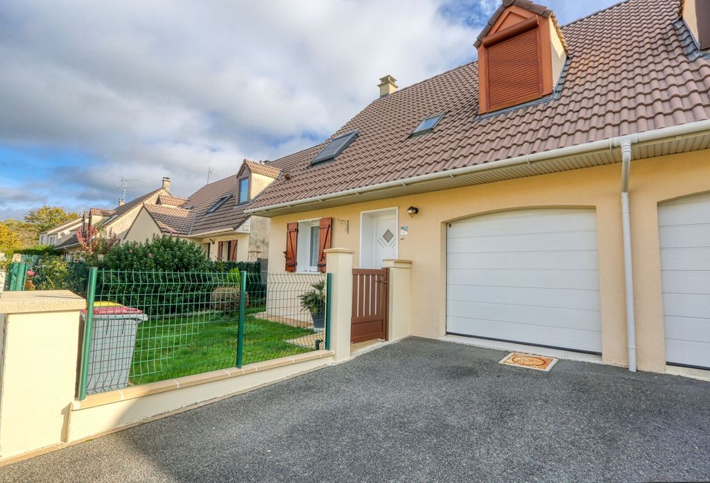 Achat maison à vendre 3 chambres 77 m² - Auvers-sur-Oise