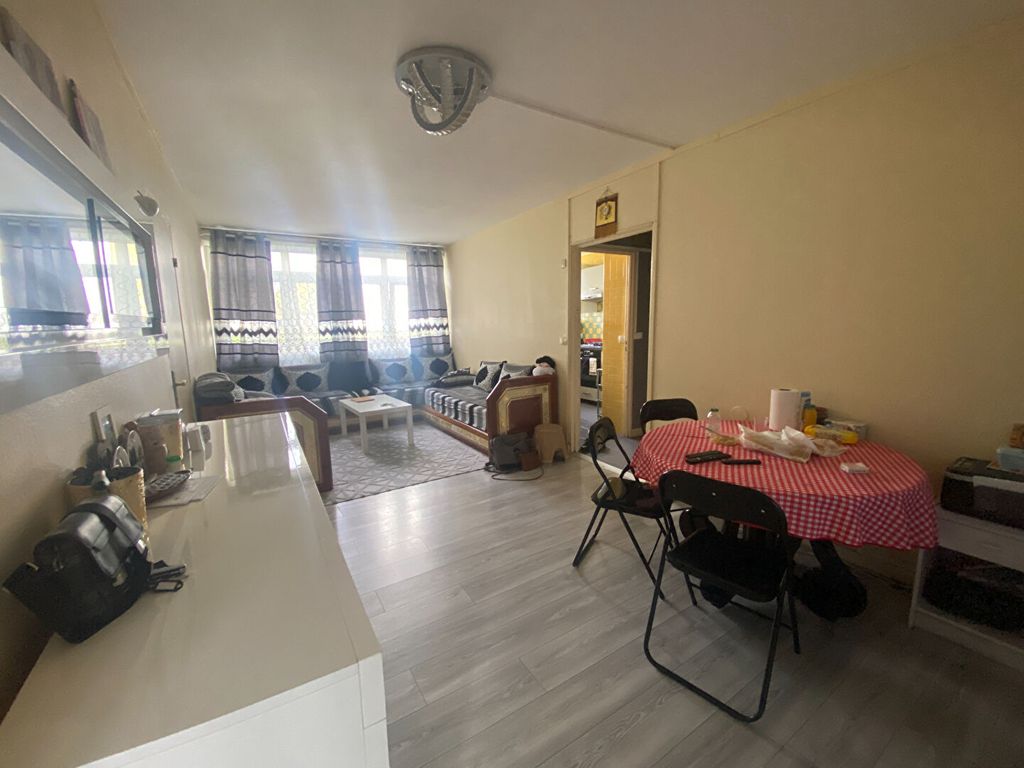 Achat appartement à vendre 5 pièces 78 m² - Évry