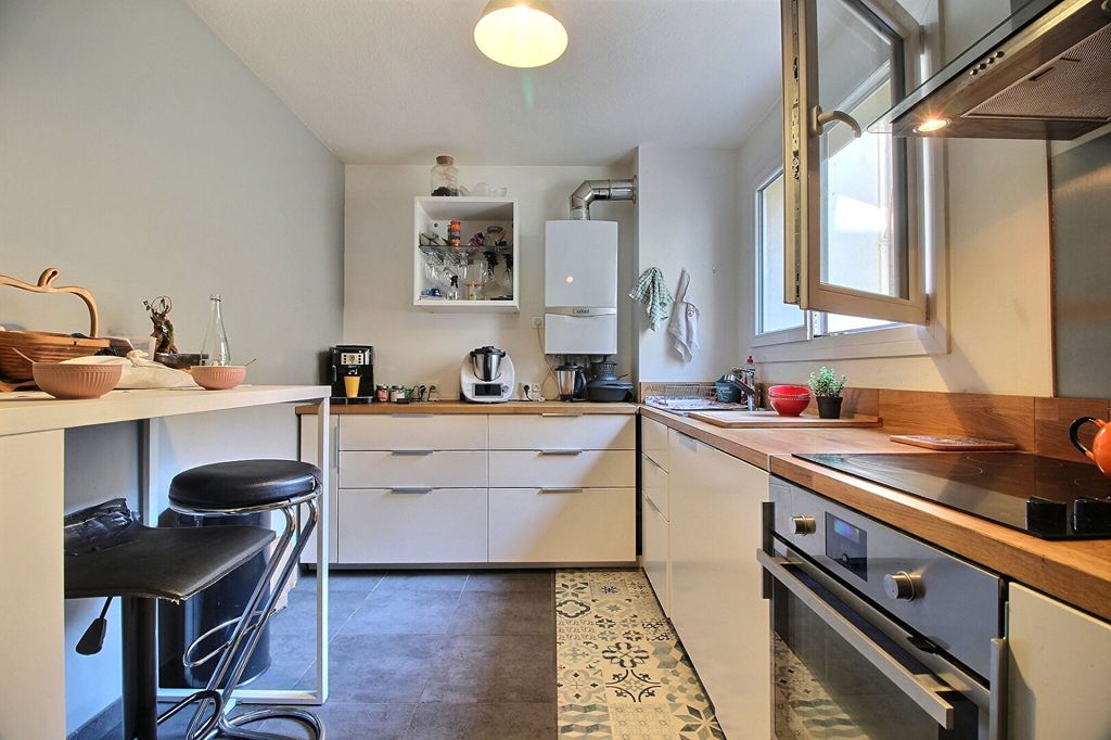 Achat appartement à vendre 3 pièces 90 m² - Clermont-Ferrand