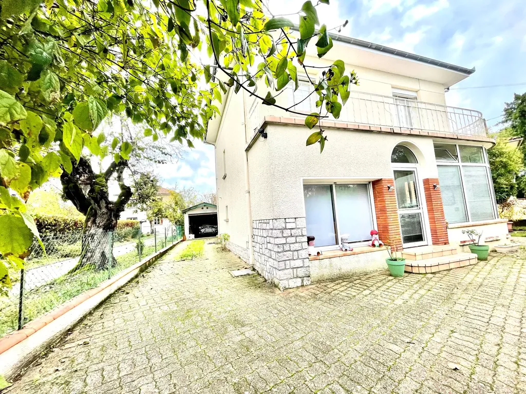 Achat maison à vendre 3 chambres 96 m² - Villeneuve-sur-Lot