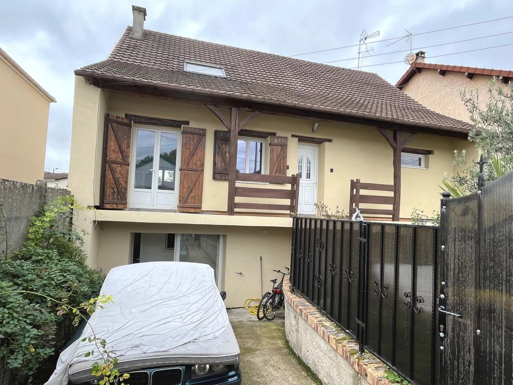 Achat maison à vendre 7 chambres 240 m² - Livry-Gargan