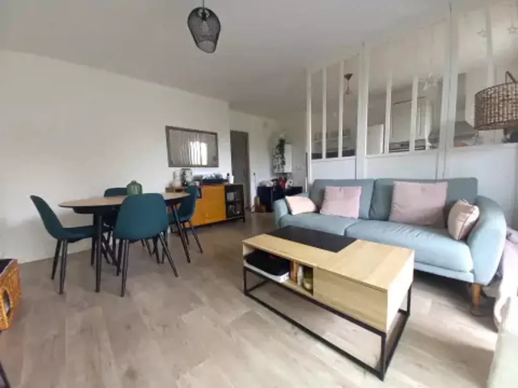 Achat appartement à vendre 3 pièces 62 m² - Theix-Noyalo