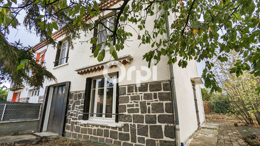 Achat maison à vendre 3 chambres 82 m² - Aubière