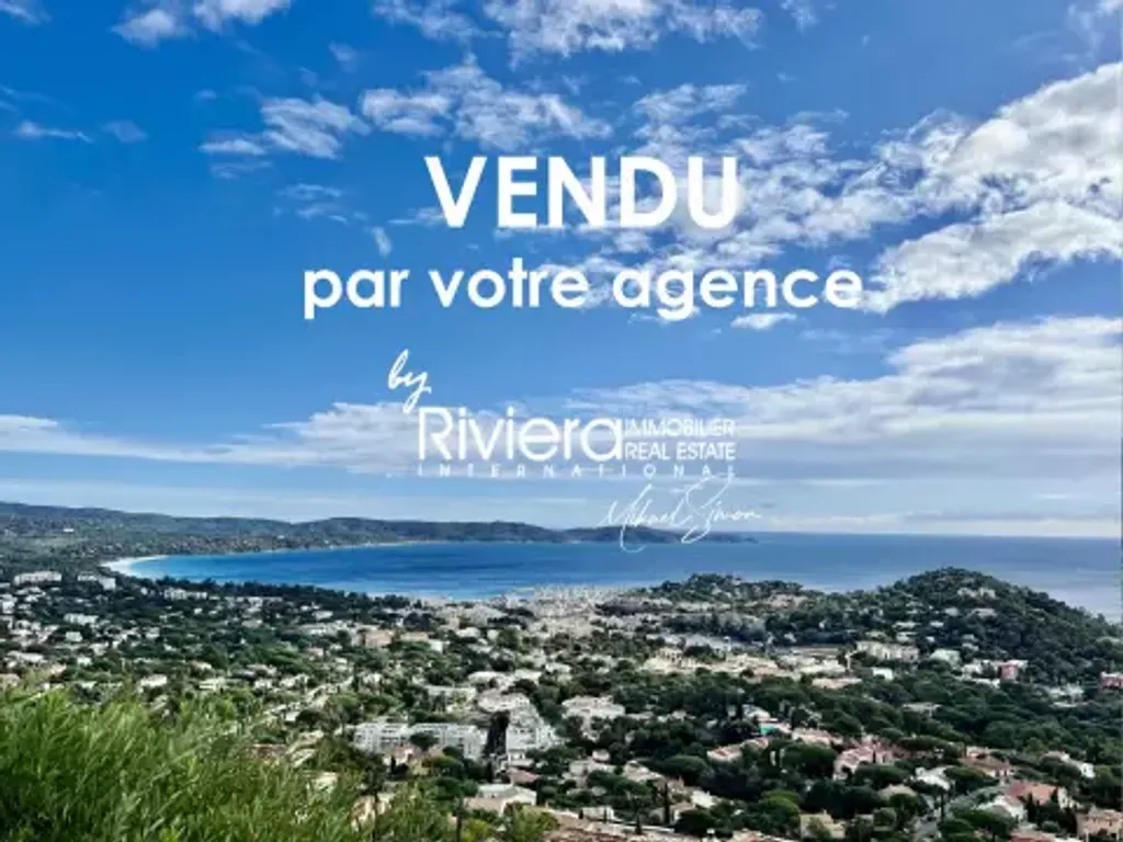 Achat maison à vendre 4 chambres 147 m² - Cavalaire-sur-Mer