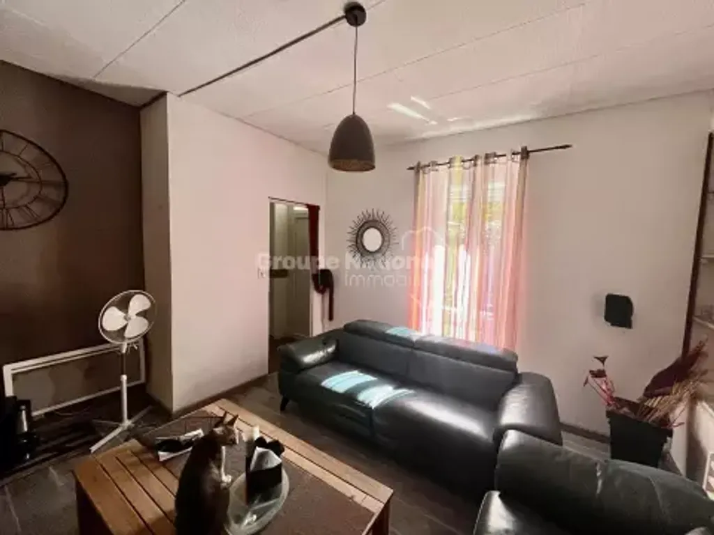 Achat maison à vendre 3 chambres 95 m² - Rognonas