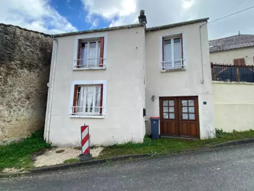 Achat maison à vendre 3 chambres 170 m² - Voisey