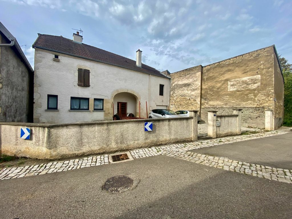 Achat maison à vendre 3 chambres 138 m² - Vy-lès-Rupt