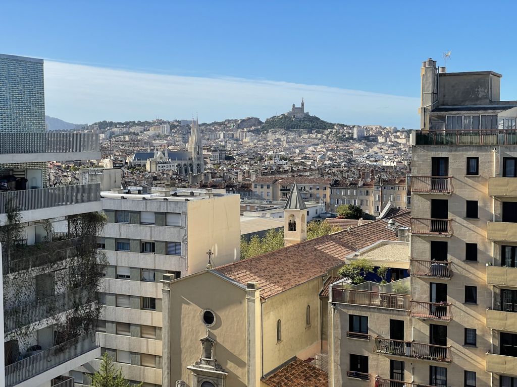Achat appartement à vendre 3 pièces 77 m² - Marseille 1er arrondissement