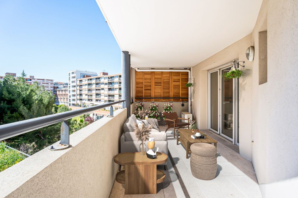 Achat appartement à vendre 3 pièces 64 m² - Marseille 8ème arrondissement