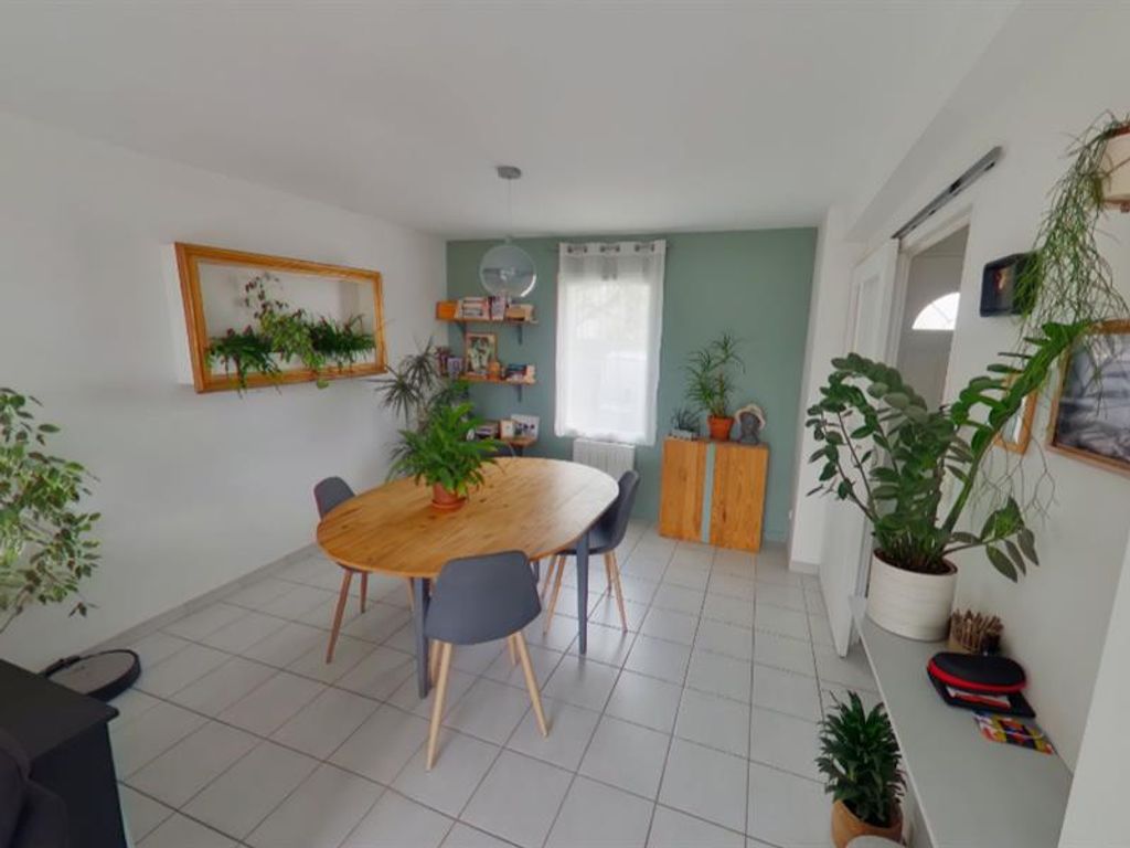 Achat maison à vendre 3 chambres 86 m² - Cinq-Mars-la-Pile