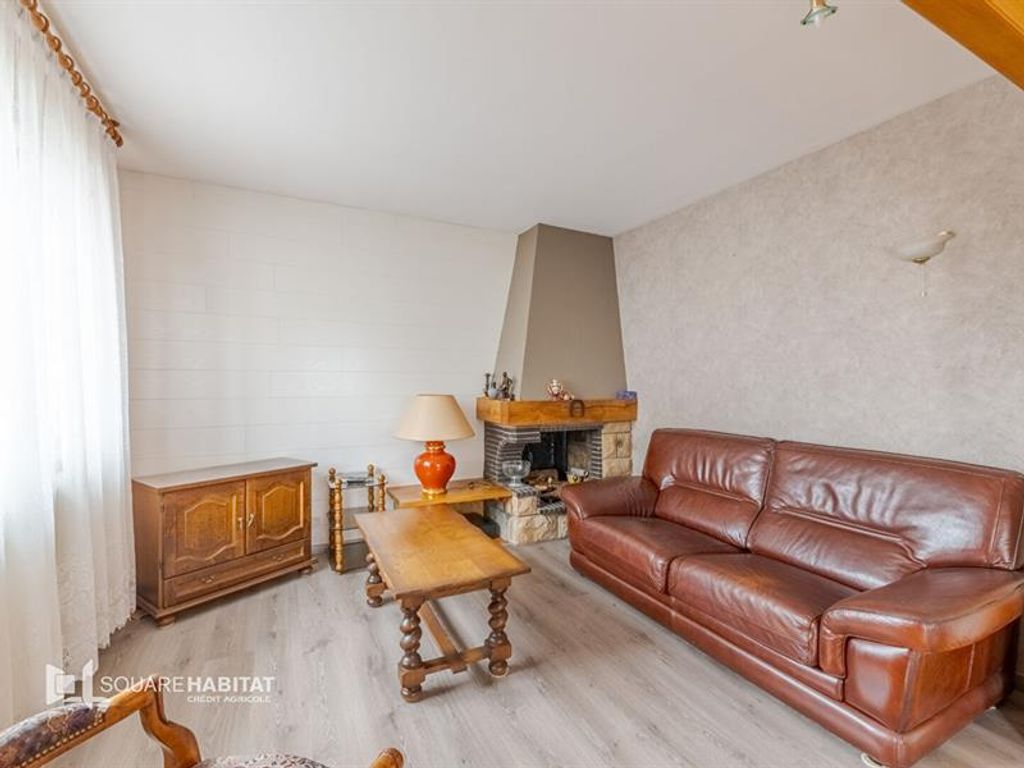 Achat maison à vendre 4 chambres 153 m² - Pontarlier