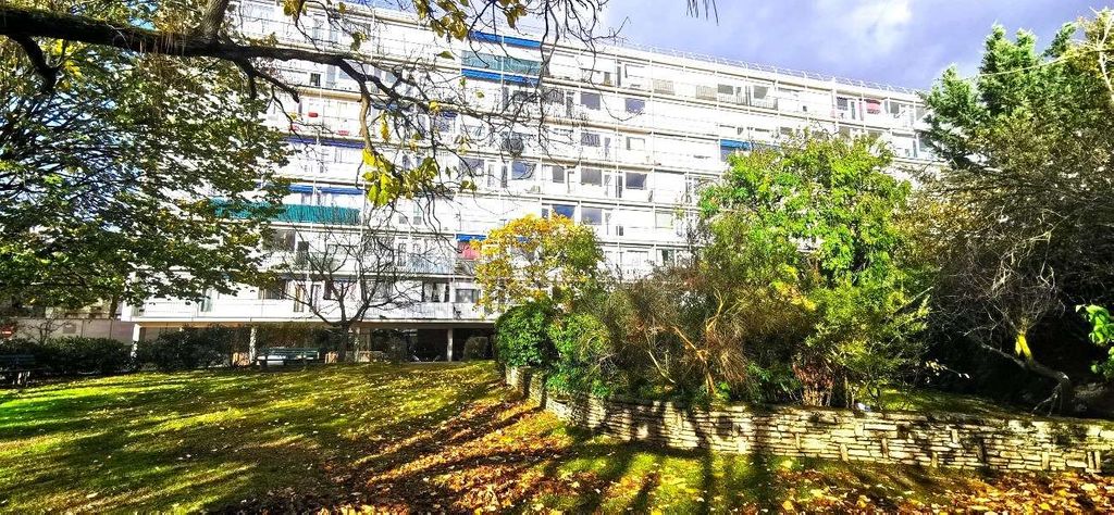 Achat appartement à vendre 4 pièces 73 m² - Saint-Maur-des-Fossés
