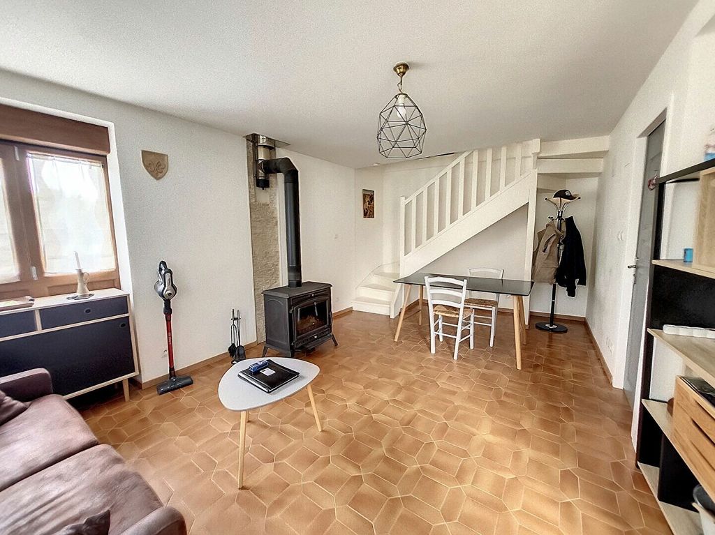 Achat maison à vendre 2 chambres 68 m² - Sagonne