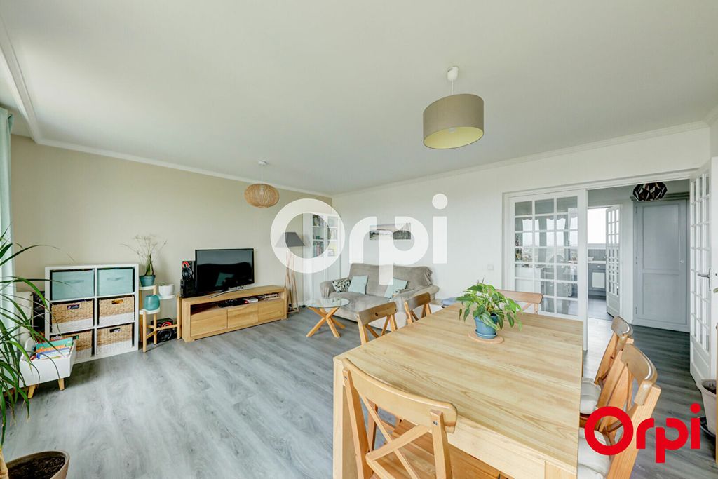 Achat appartement à vendre 3 pièces 72 m² - Caluire-et-Cuire