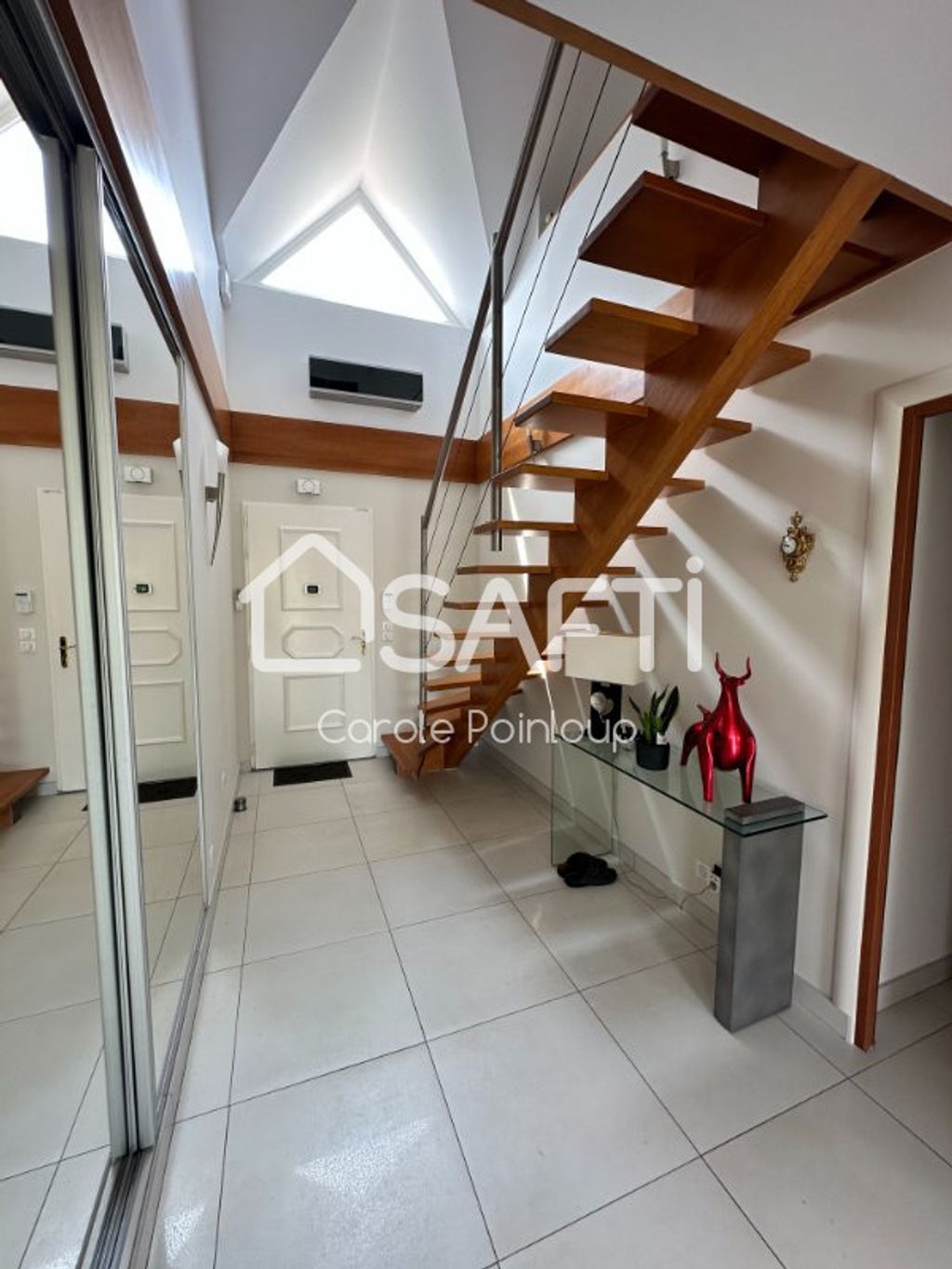 Achat maison à vendre 4 chambres 190 m² - Ozoir-la-Ferrière