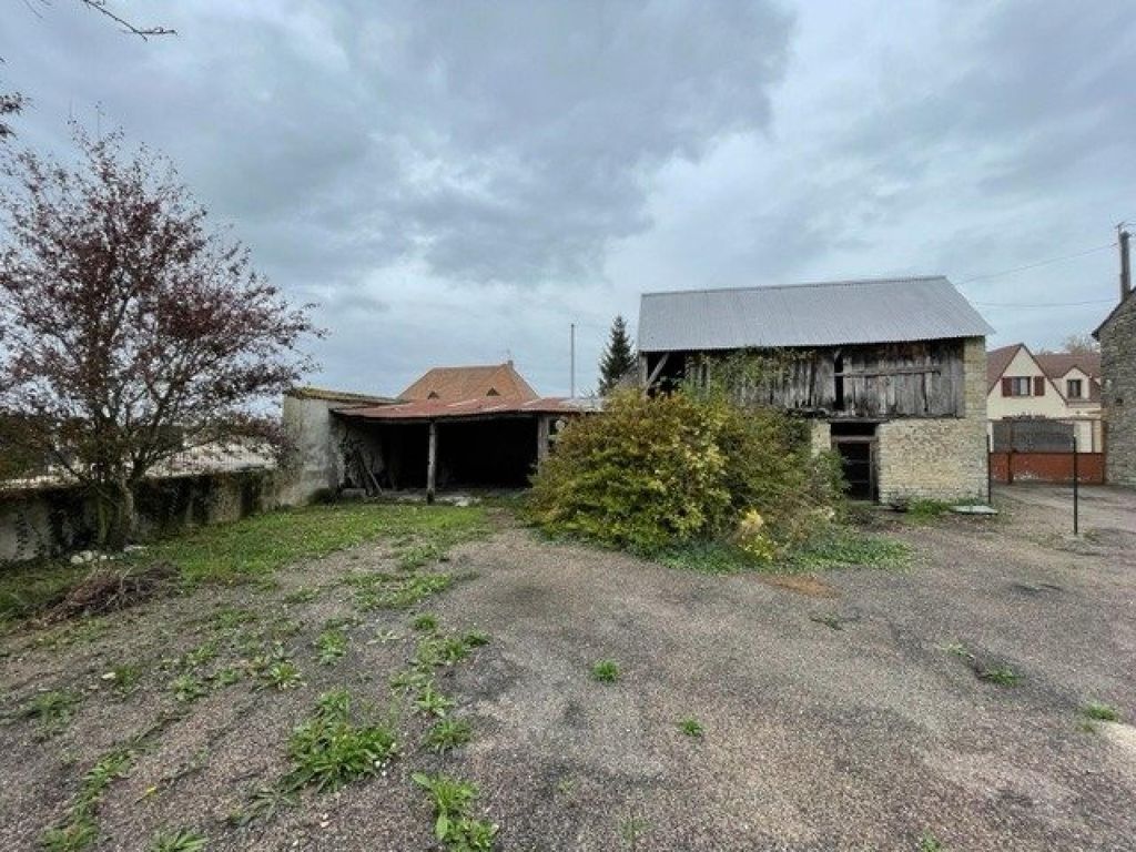 Achat maison à vendre 1 chambre 58 m² - Bouzonville-aux-Bois