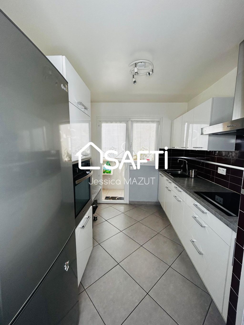 Achat appartement à vendre 3 pièces 53 m² - La Valette-du-Var
