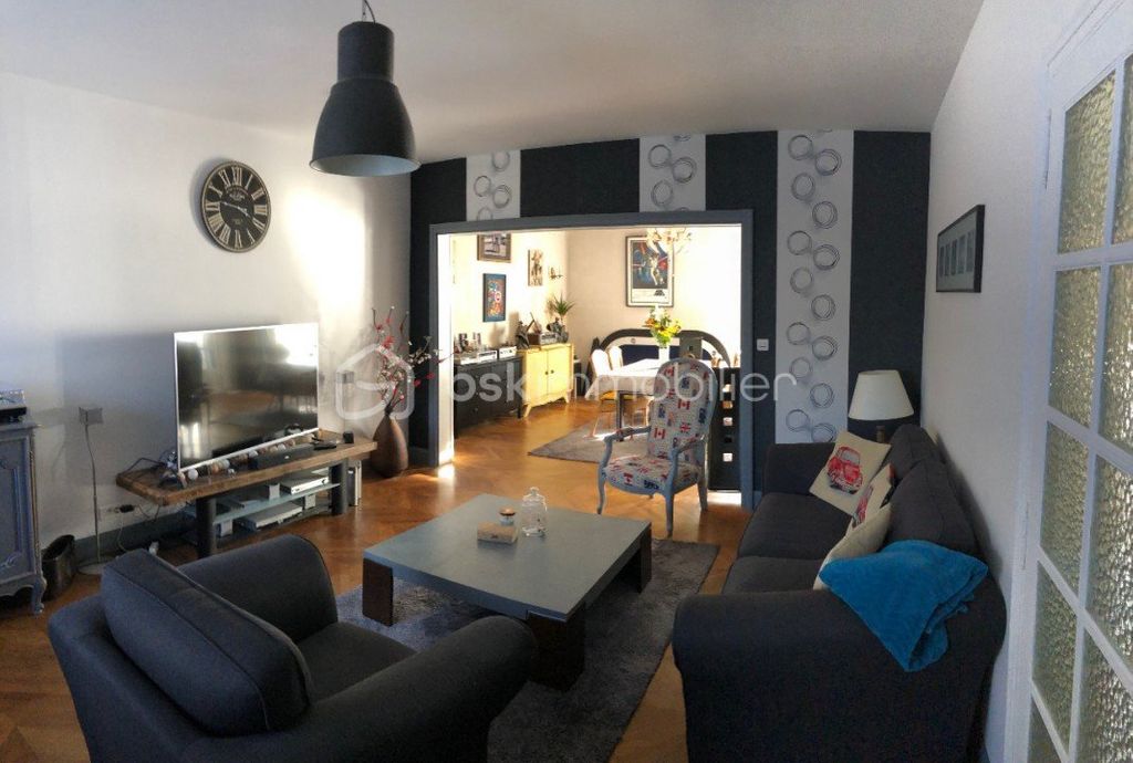 Achat maison à vendre 4 chambres 236 m² - Marcé