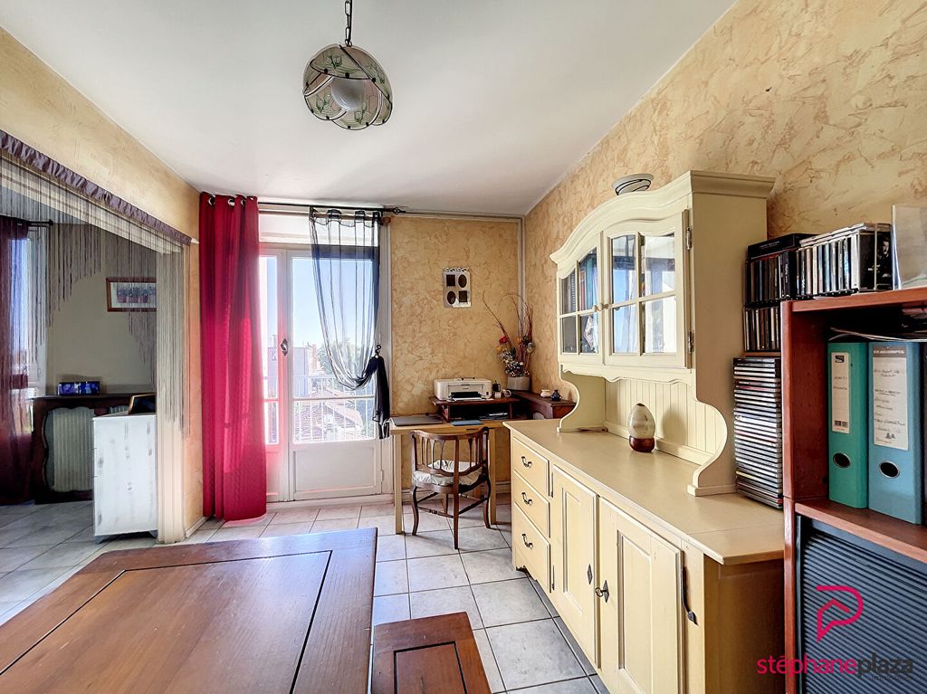 Achat appartement 4 pièce(s) Vénissieux