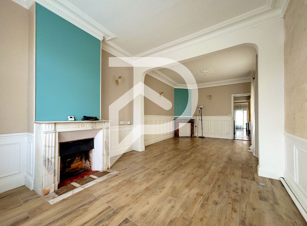 Achat maison à vendre 5 chambres 175 m² - Soissons