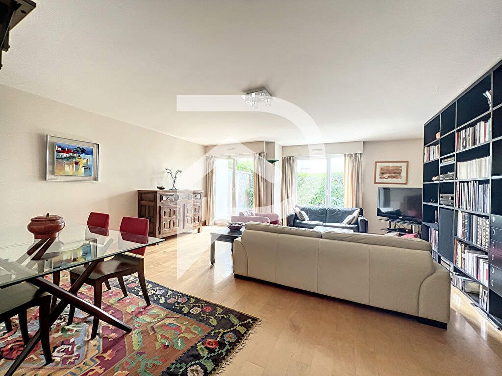 Achat duplex à vendre 5 pièces 116 m² - Suresnes