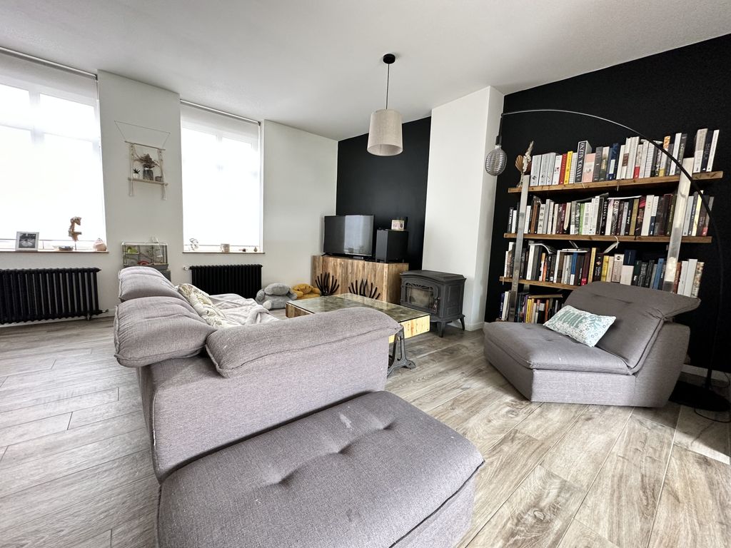 Achat maison à vendre 5 chambres 160 m² - Cappelle-en-Pévèle