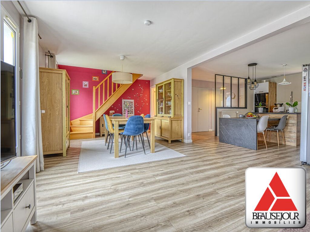 Achat maison à vendre 4 chambres 120 m² - Couëron