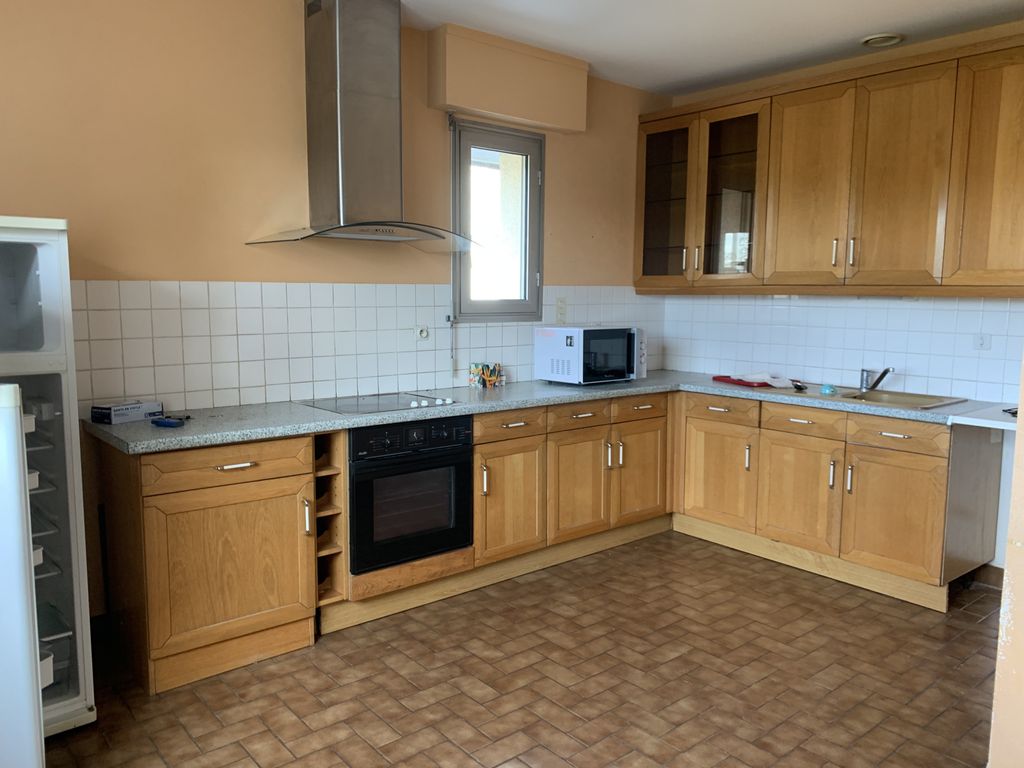 Achat maison à vendre 5 chambres 134 m² - Janzé