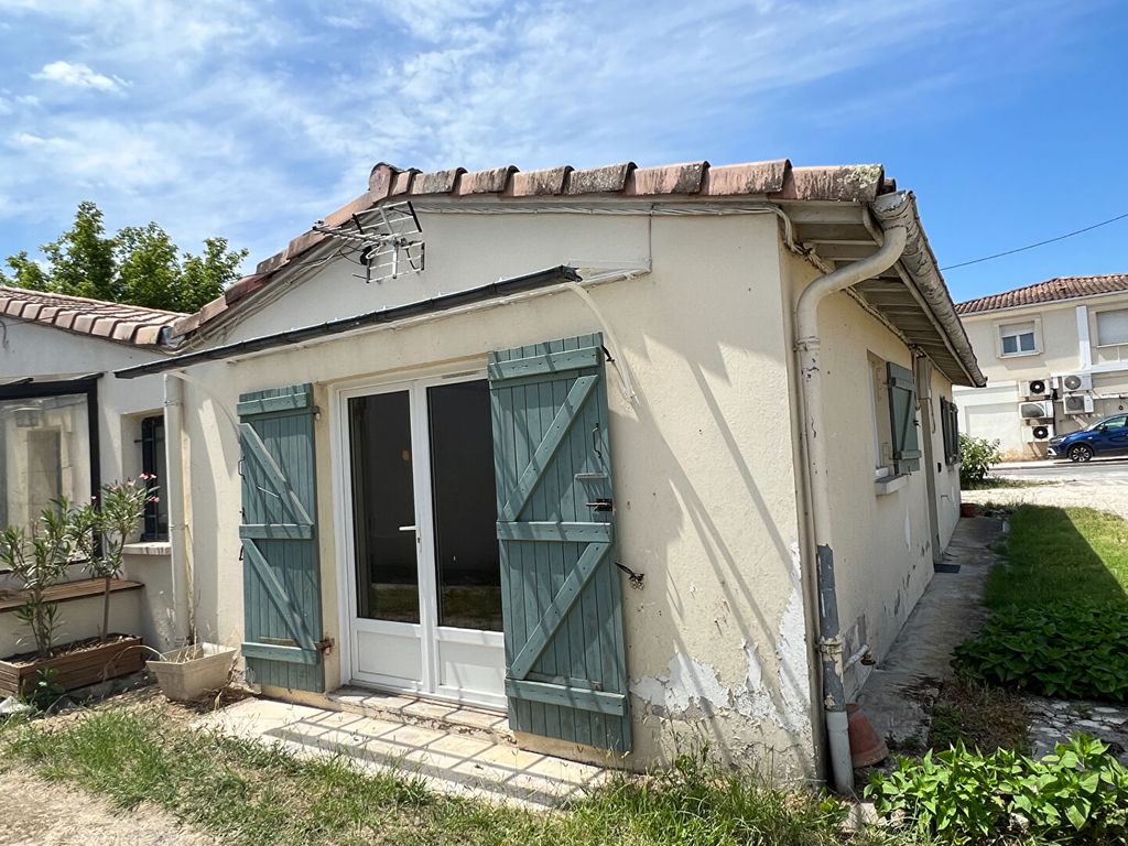 Achat maison à vendre 1 chambre 50 m² - Saint-Médard-en-Jalles