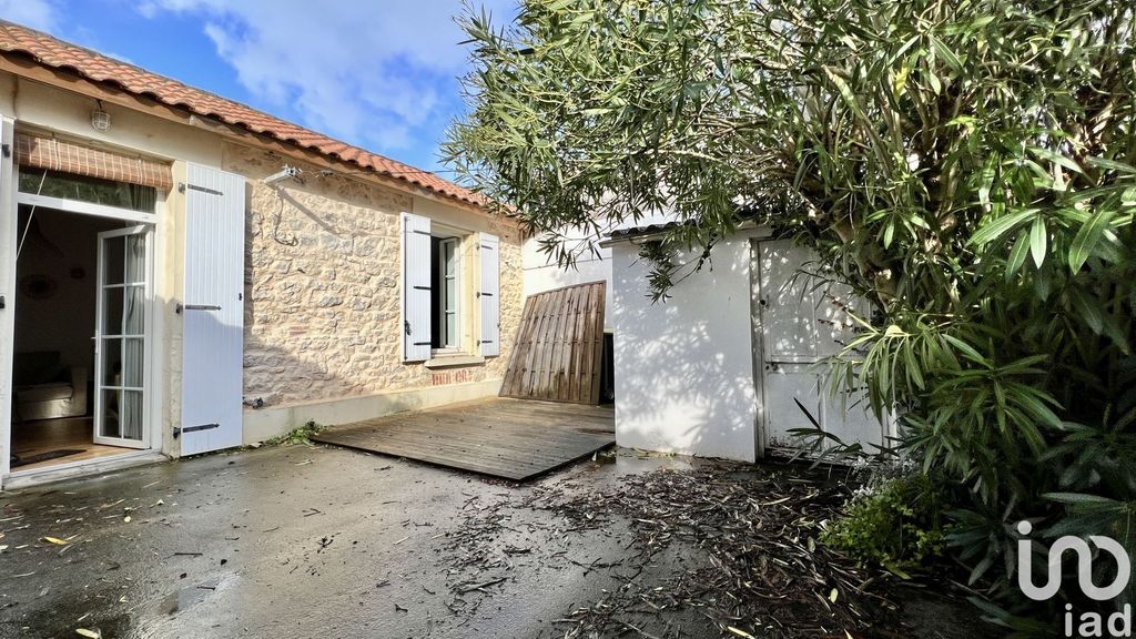 Achat maison à vendre 1 chambre 55 m² - La Rochelle