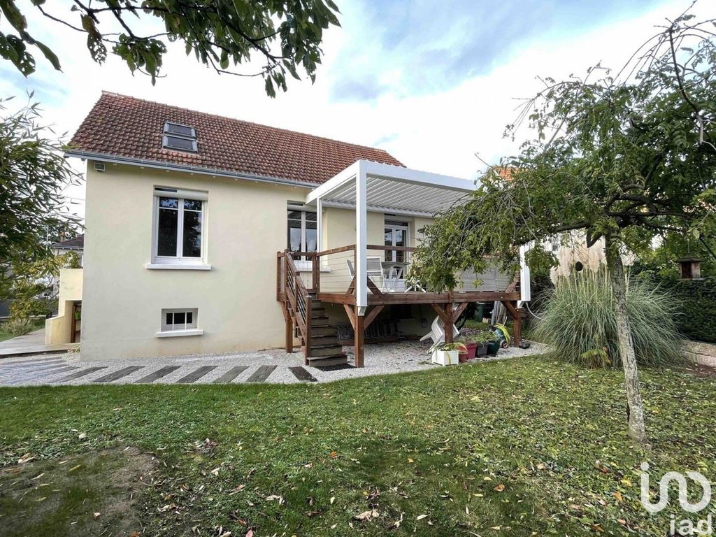 Achat maison à vendre 3 chambres 110 m² - Saint-Avertin