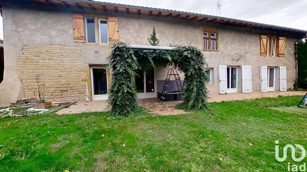 Achat maison à vendre 3 chambres 185 m² - Mogneneins