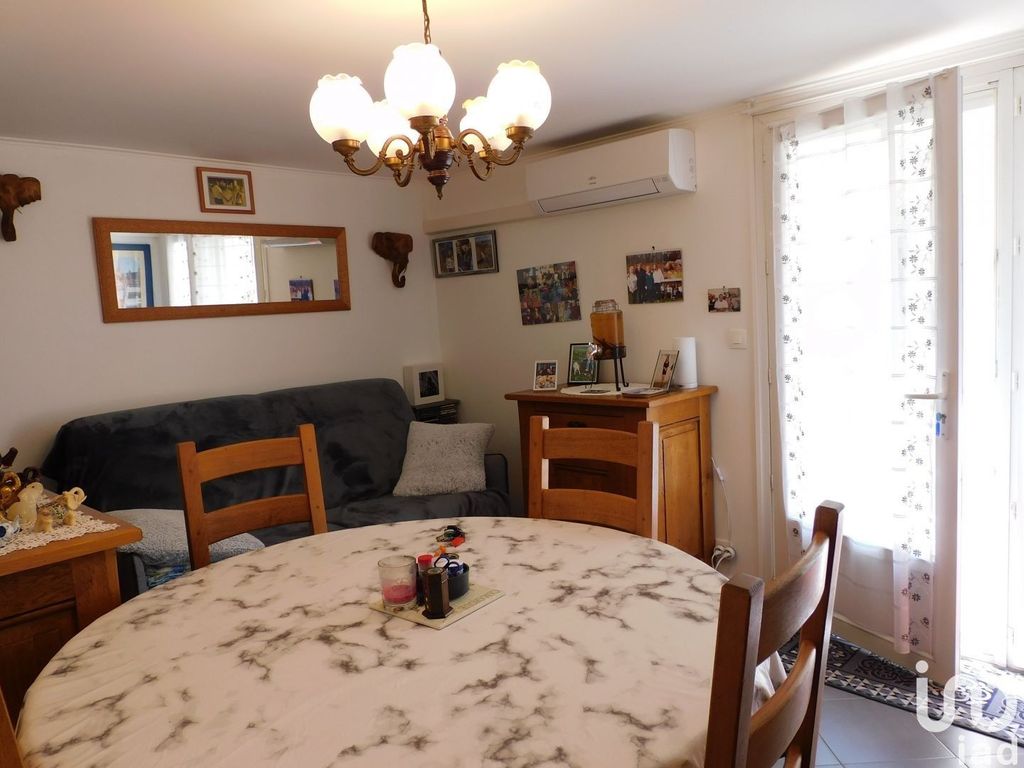 Achat appartement à vendre 2 pièces 38 m² - Le Grau-du-Roi