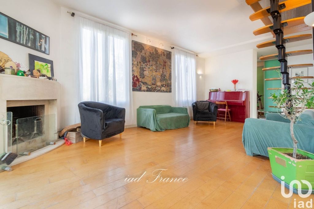 Achat maison à vendre 5 chambres 173 m² - Jouy-en-Josas