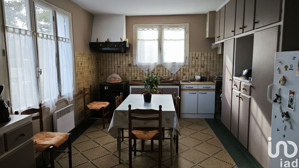 Achat maison à vendre 4 chambres 105 m² - La Chapelle-des-Marais