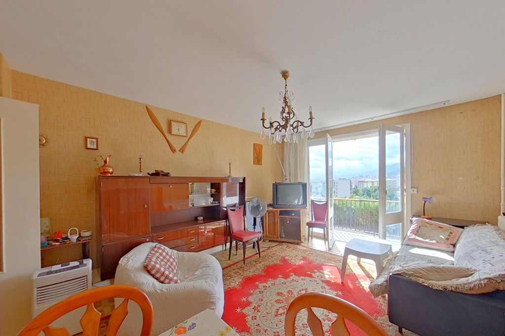 Achat appartement à vendre 3 pièces 64 m² - Bastia
