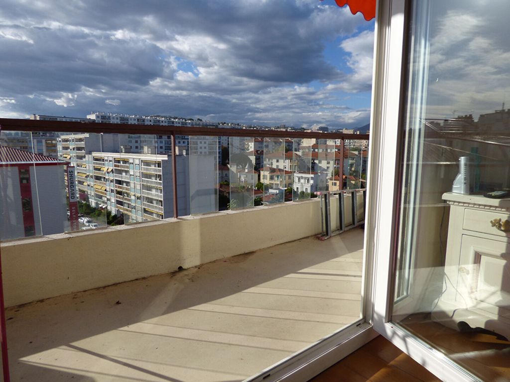 Achat appartement à vendre 3 pièces 55 m² - Nice