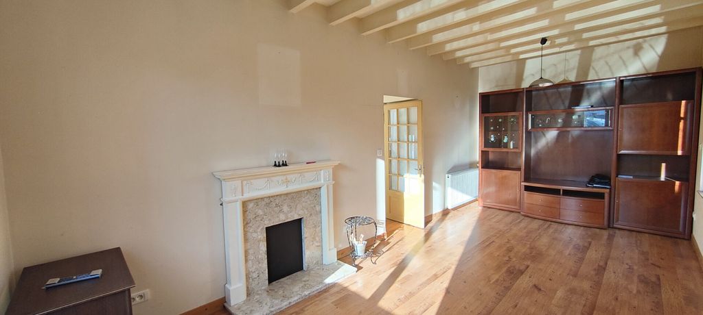 Achat maison à vendre 2 chambres 79 m² - Genouilly