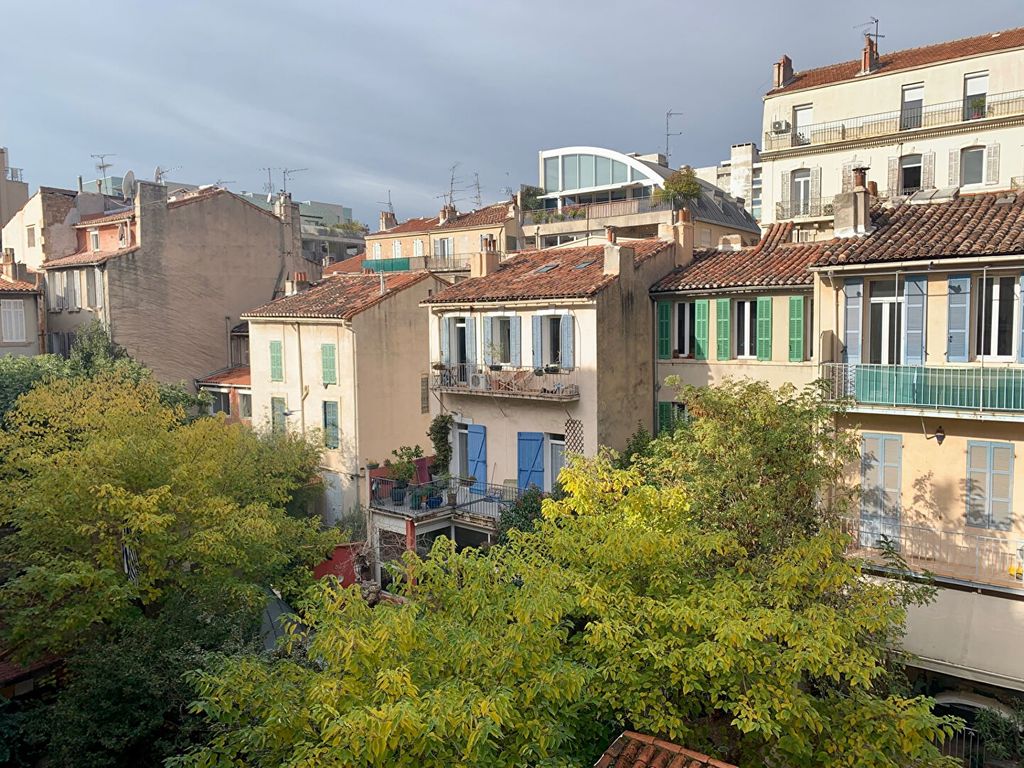 Achat appartement à vendre 2 pièces 32 m² - Marseille 1er arrondissement